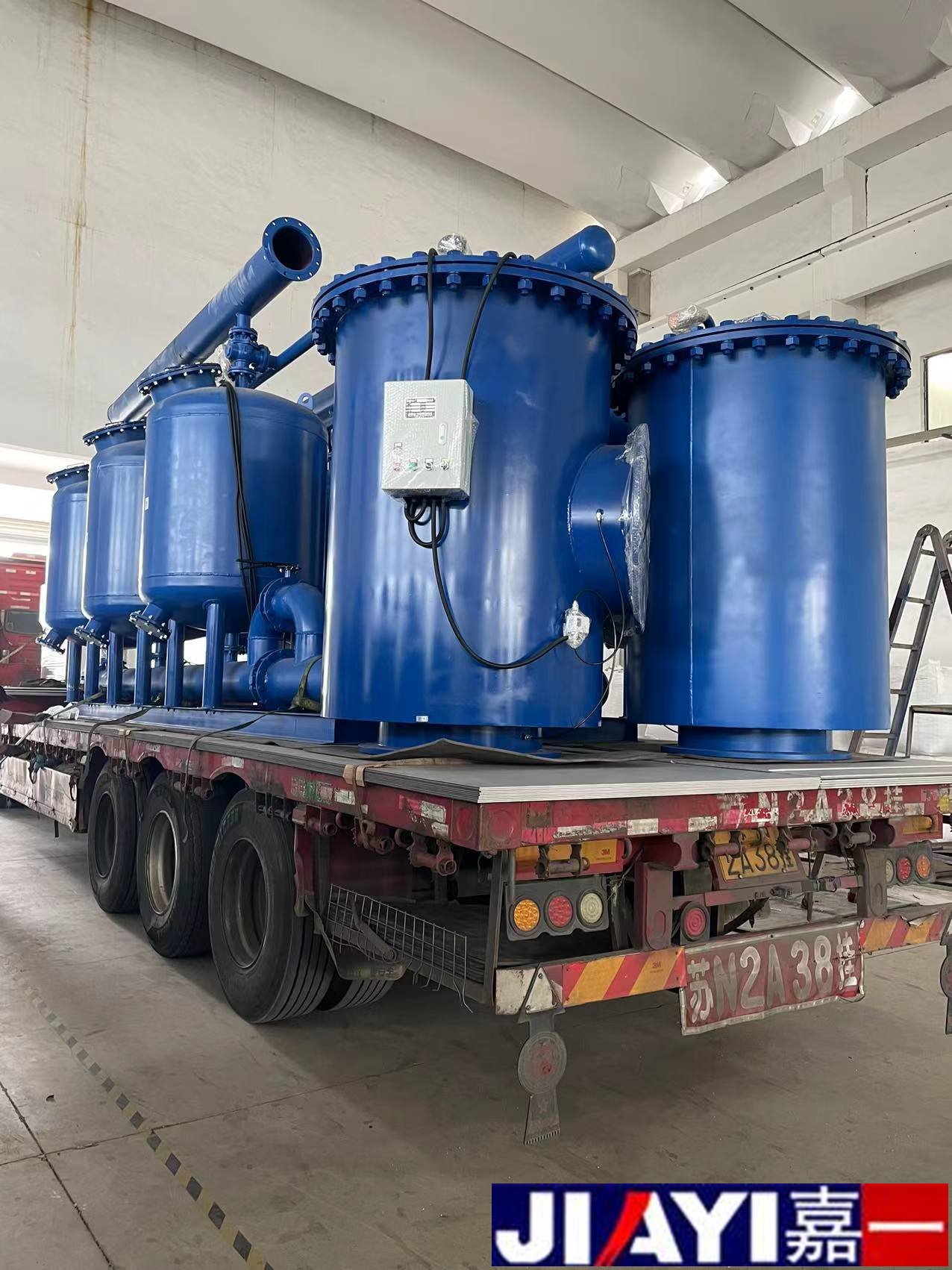 福建漳平整車直達自清洗過濾器3臺，定制型加藥裝置1臺，定制型七連罐石英砂過濾器1臺